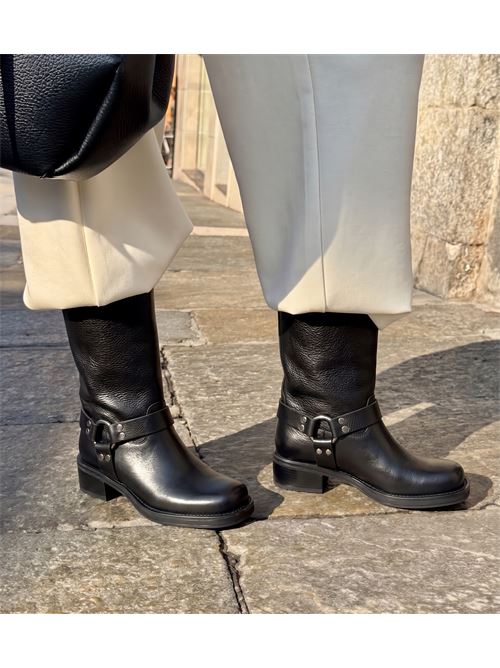  IL LACCIO | BIKERVACCHETTANERO